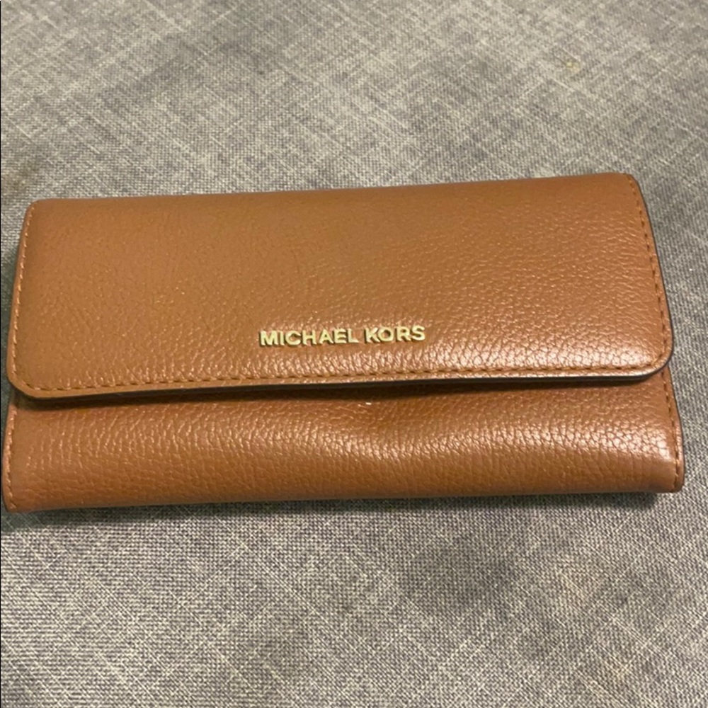 MK Bi Fold wallet